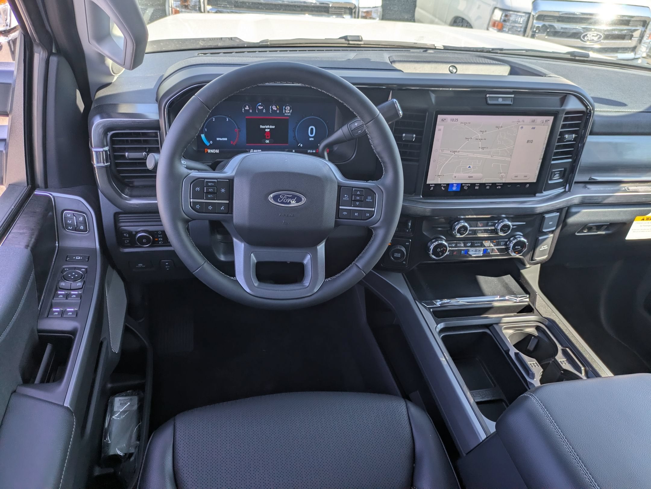 2026 Ford Super Duty F-450 DRW LARIAT