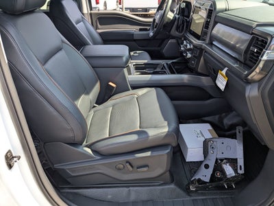 2026 Ford Super Duty F-450 DRW LARIAT