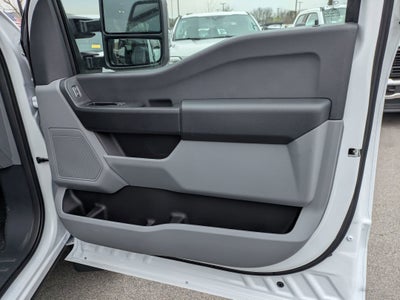 2026 Ford Super Duty F-550 DRW XL