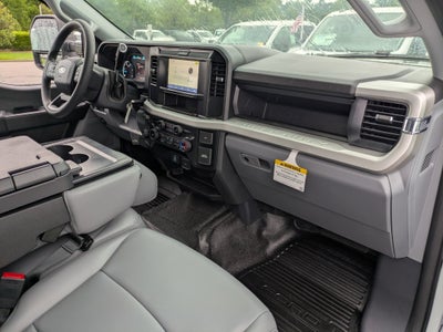 2026 Ford Super Duty F-550 DRW XL