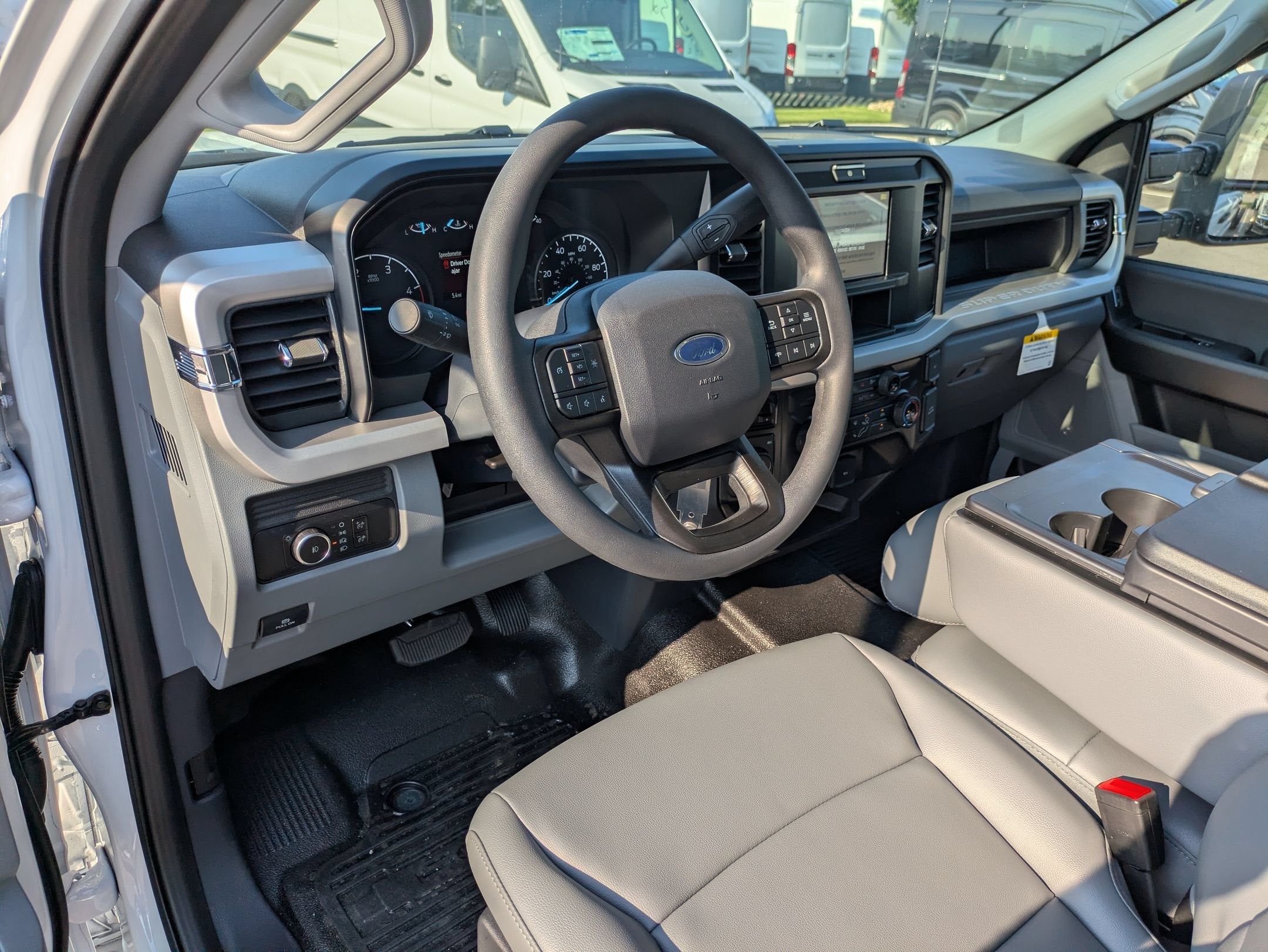 2026 Ford Super Duty F-550 DRW XL