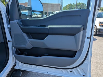 2026 Ford Super Duty F-550 DRW XL