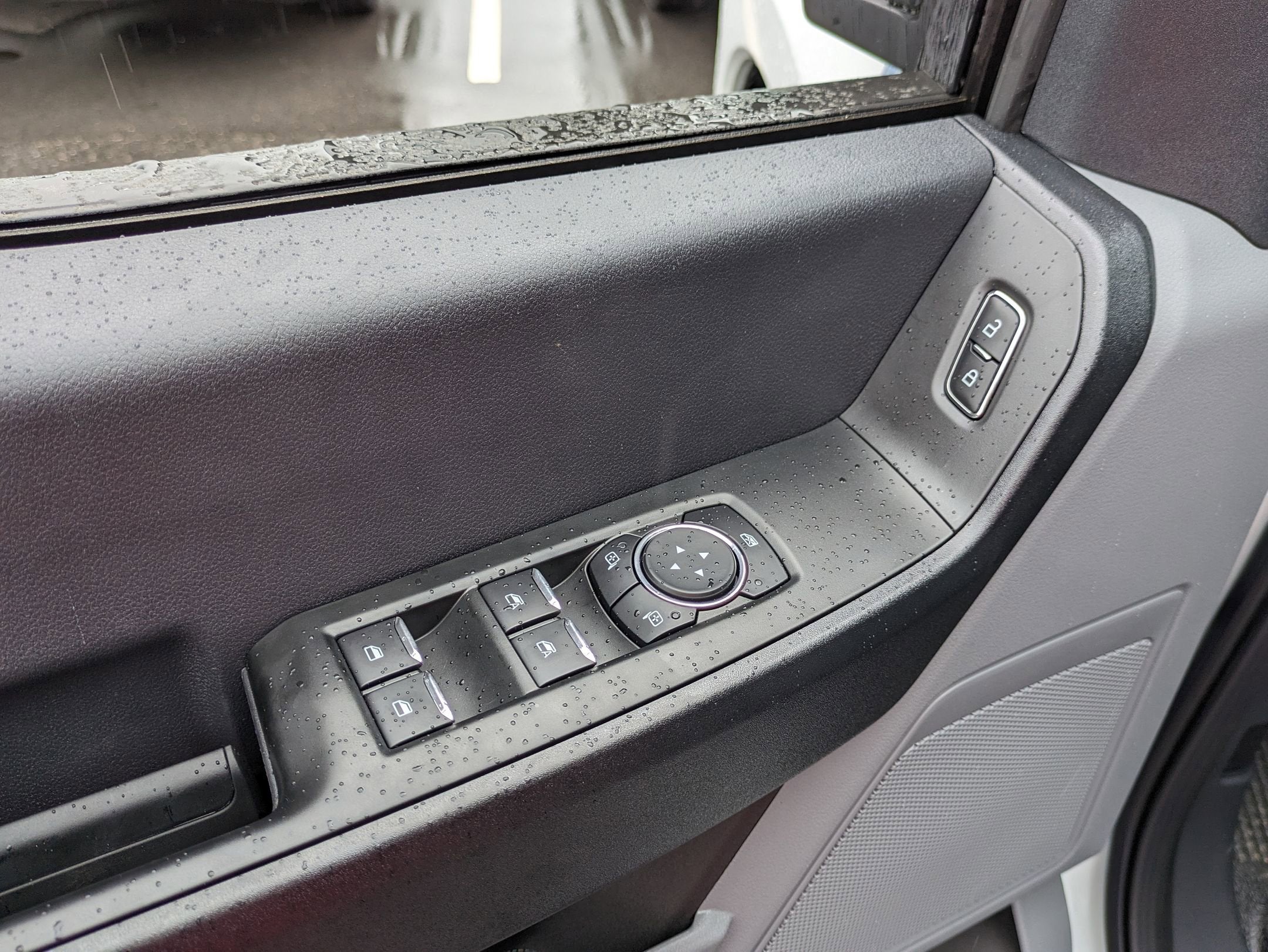 2025 Ford Super Duty F-350 SRW XL