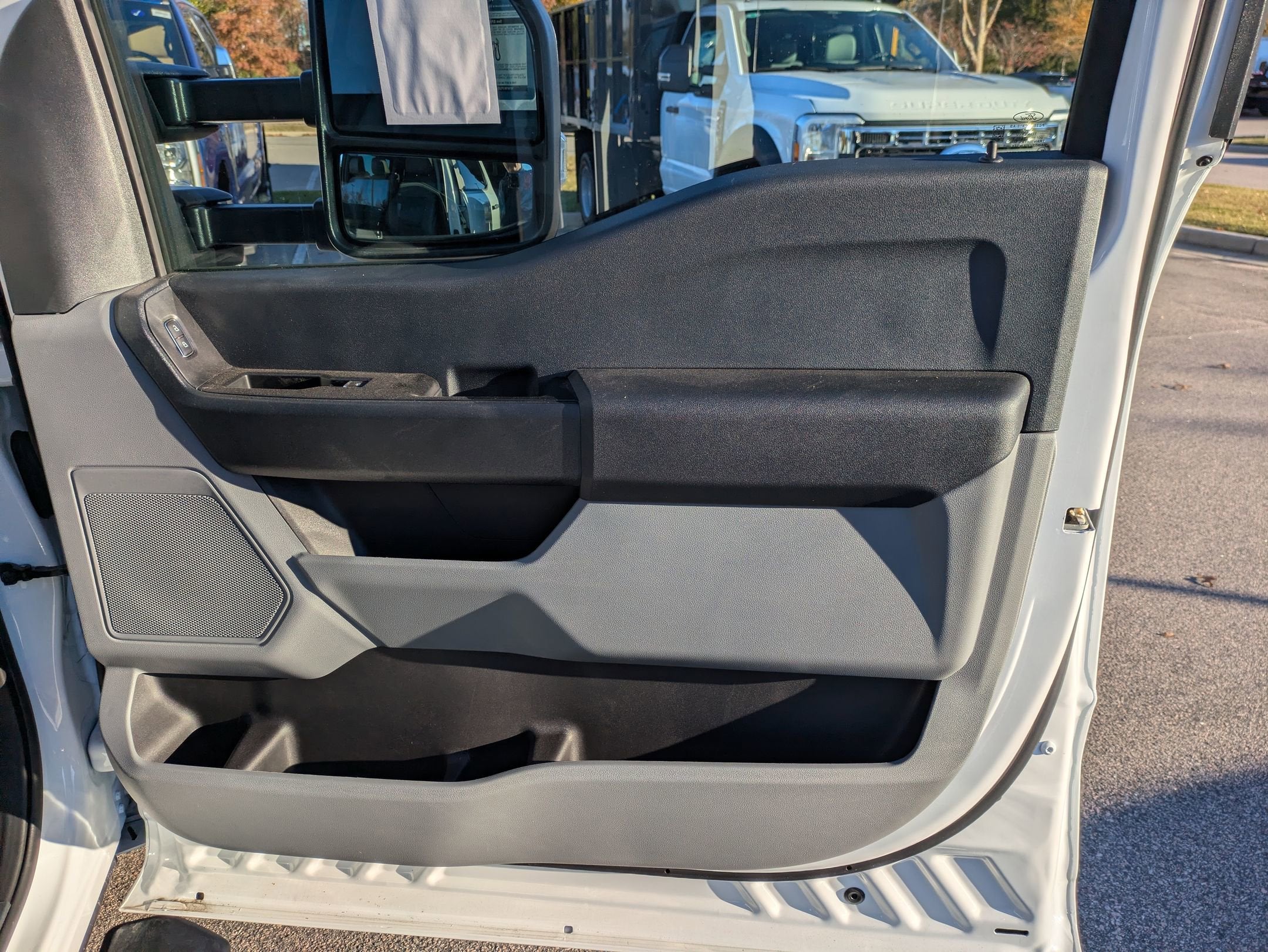 2025 Ford Super Duty F-350 DRW XL