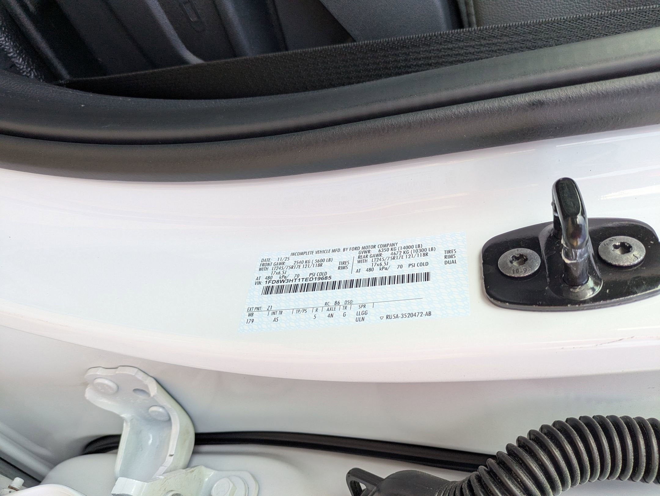 2026 Ford Super Duty F-350 DRW XL