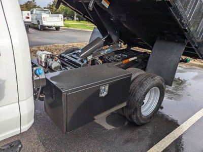 2025 Ford Super Duty F-350 DRW XL