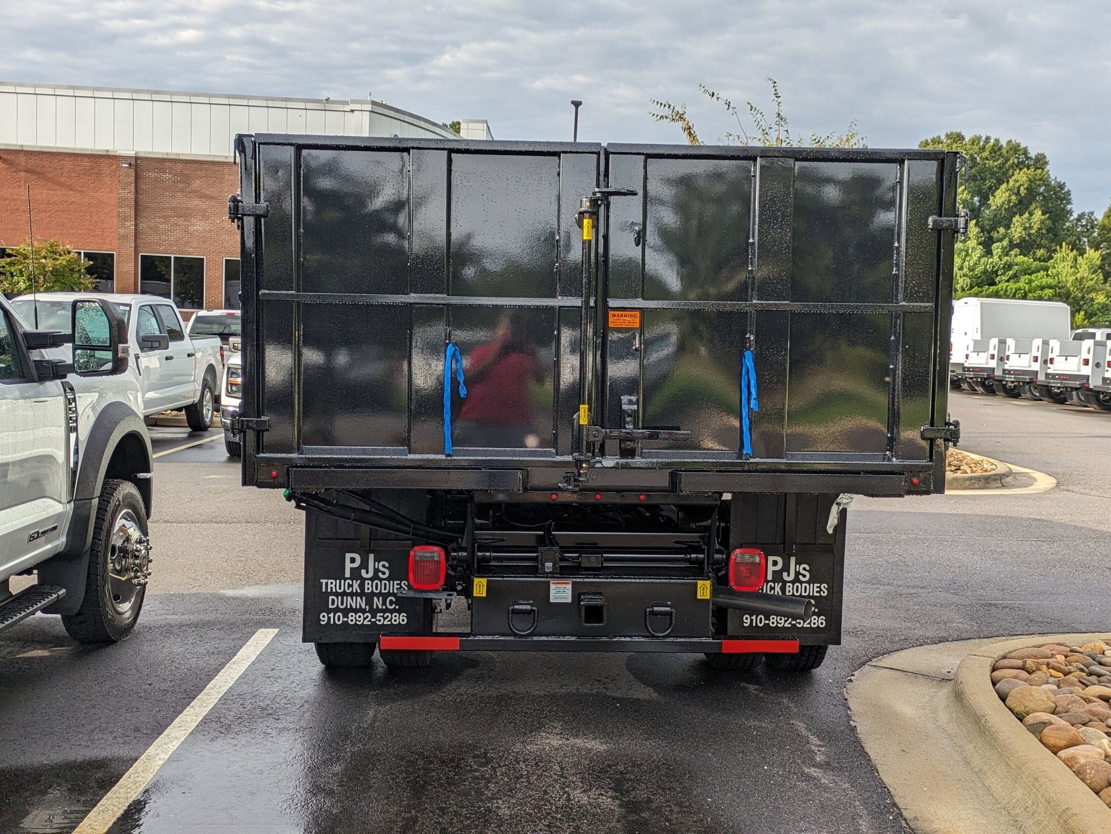 2025 Ford Super Duty F-350 DRW XL