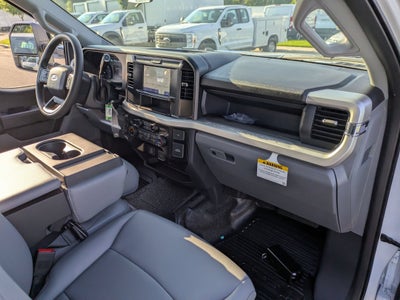 2026 Ford Super Duty F-350 DRW XL