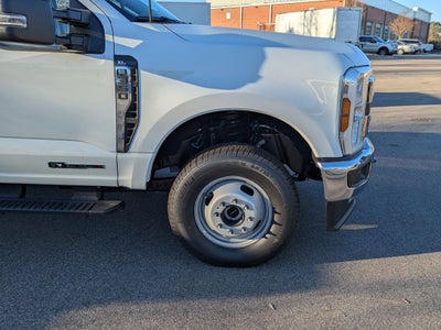 2026 Ford Super Duty F-350 DRW XL
