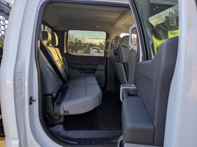 2026 Ford Super Duty F-350 DRW XL