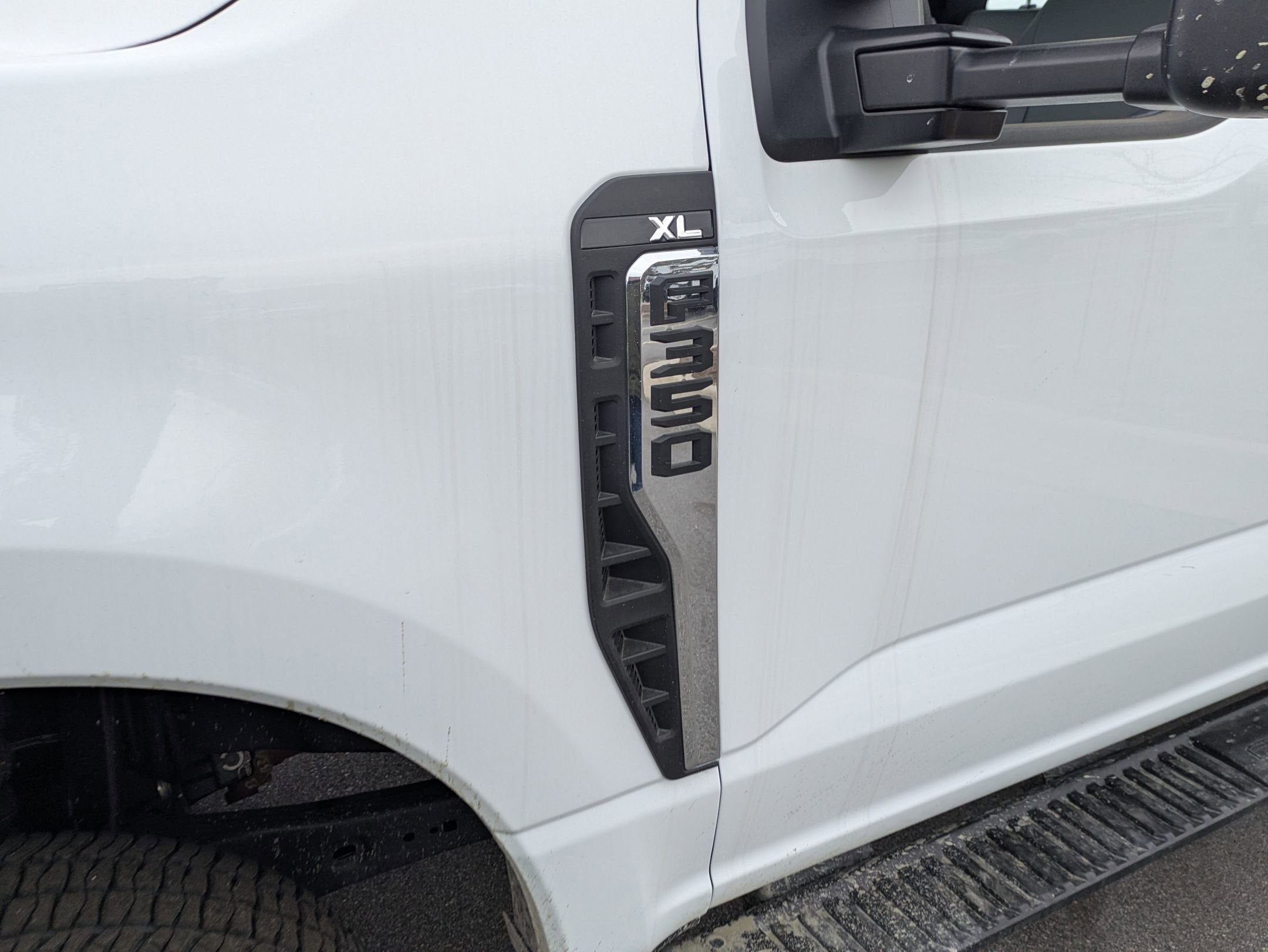 2025 Ford Super Duty F-350 DRW XL