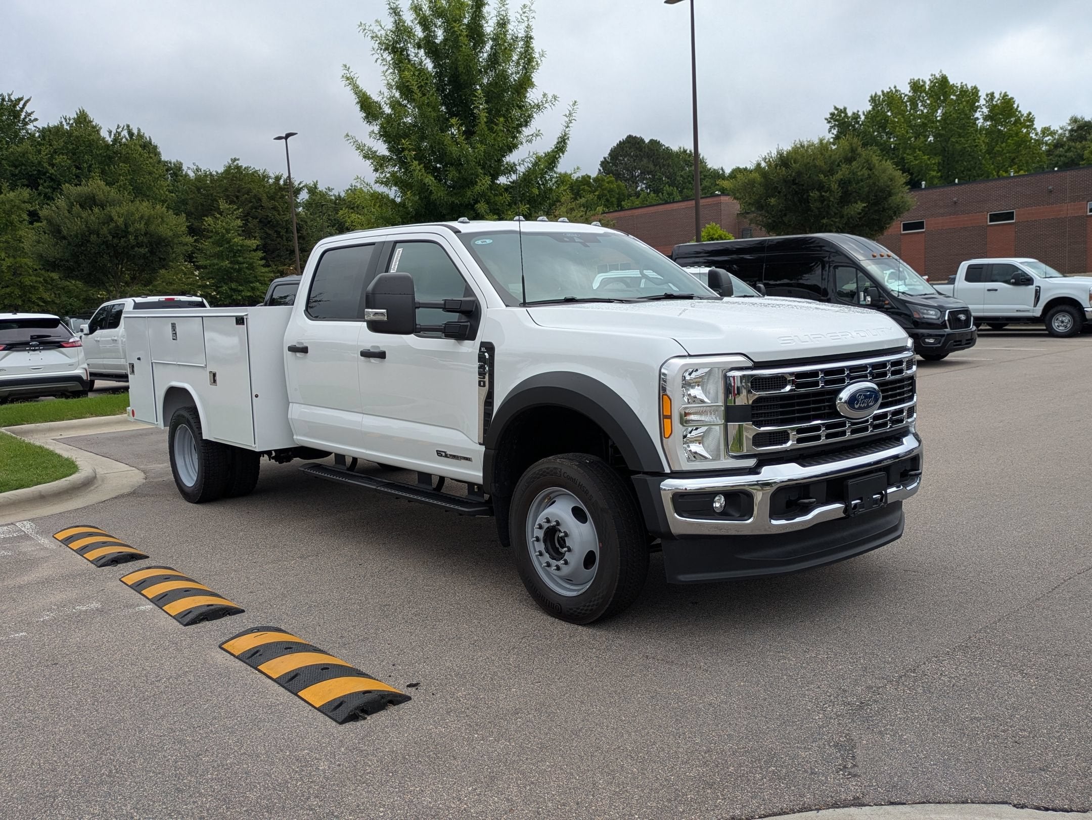 2026 Ford Super Duty F-450 DRW XL