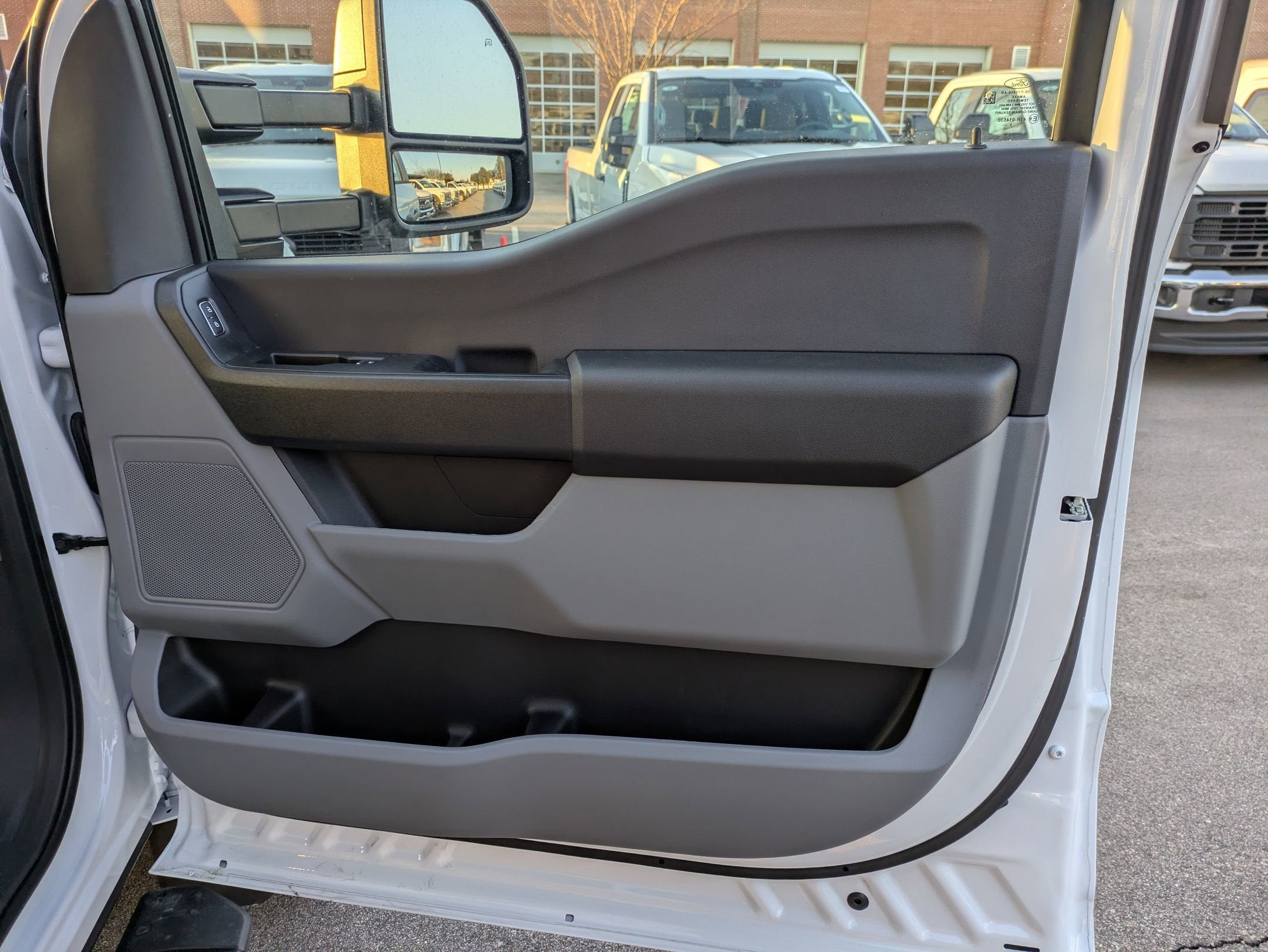 2026 Ford Super Duty F-550 DRW XL