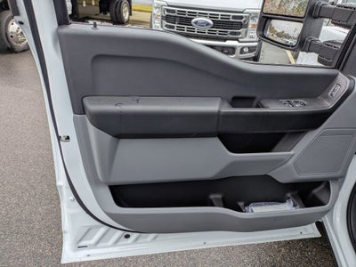 2026 Ford Super Duty F-350 DRW XL