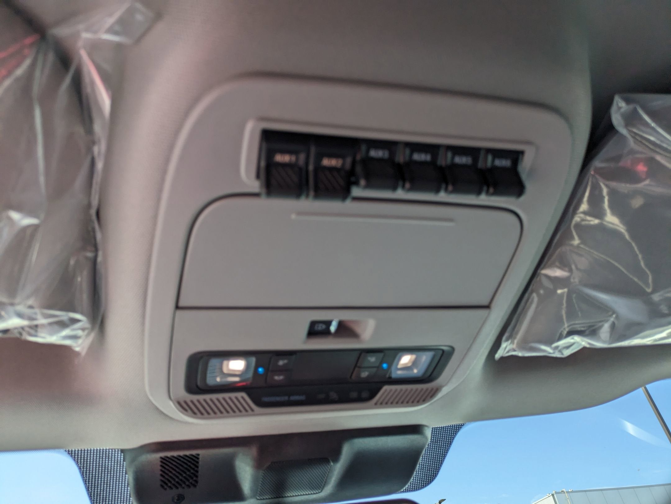 2025 Ford Super Duty F-550 DRW XL