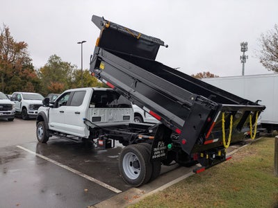 2025 Ford Super Duty F-550 DRW XL