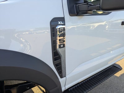 2026 Ford Super Duty F-450 DRW XL