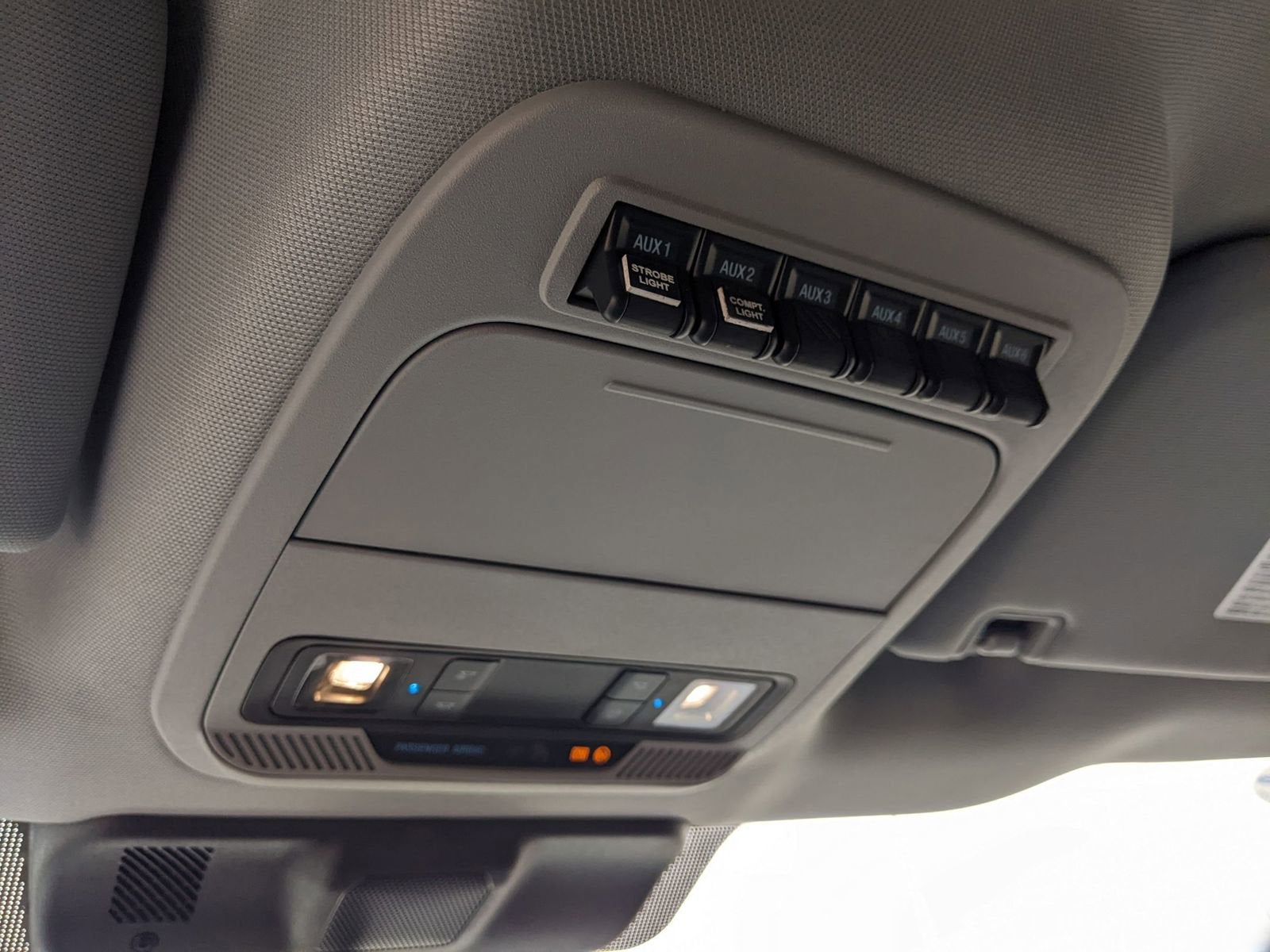 2024 Ford Super Duty F-550 DRW XL