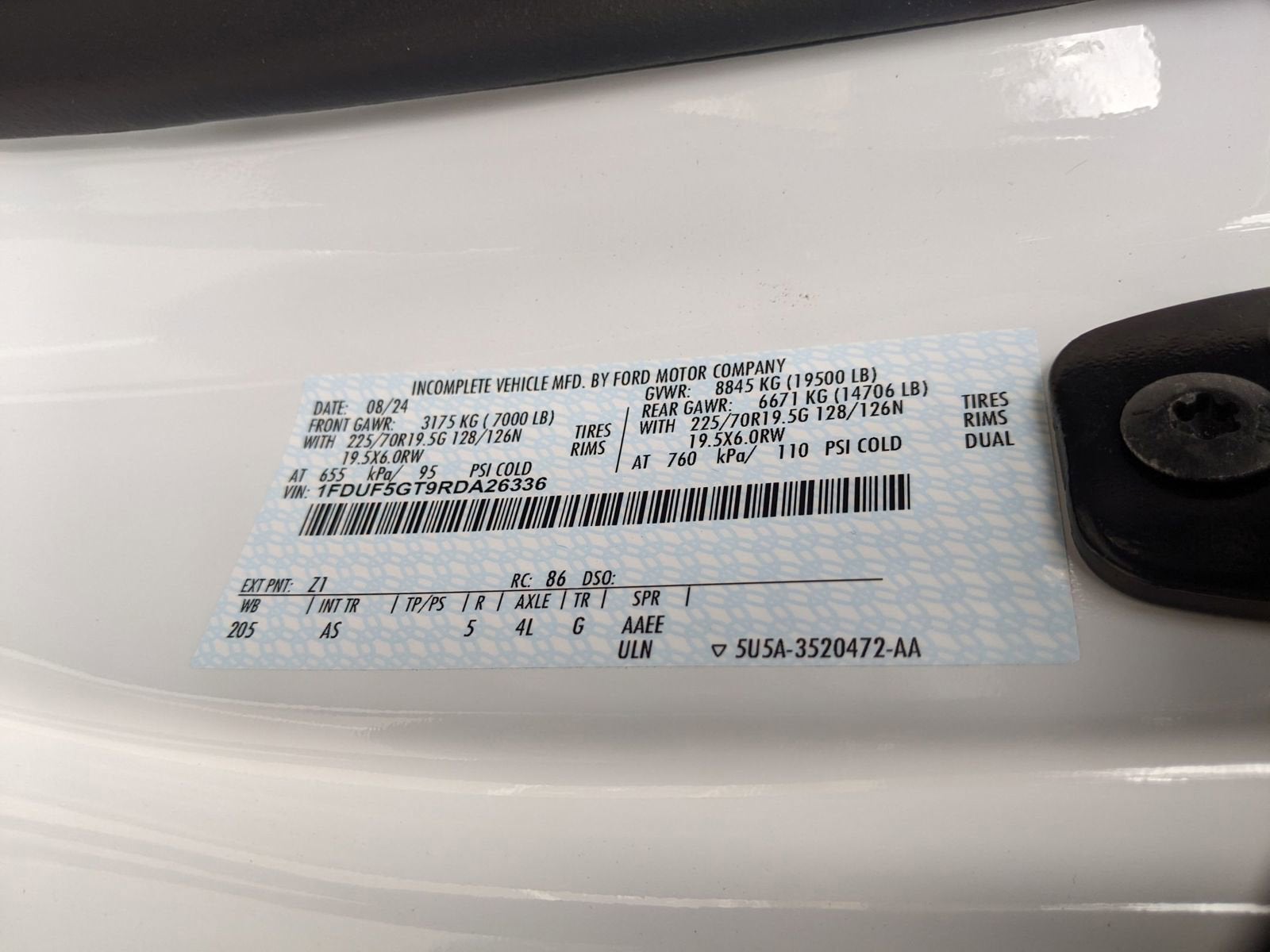 2024 Ford Super Duty F-550 DRW XL