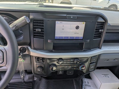 2026 Ford Super Duty F-550 DRW XL