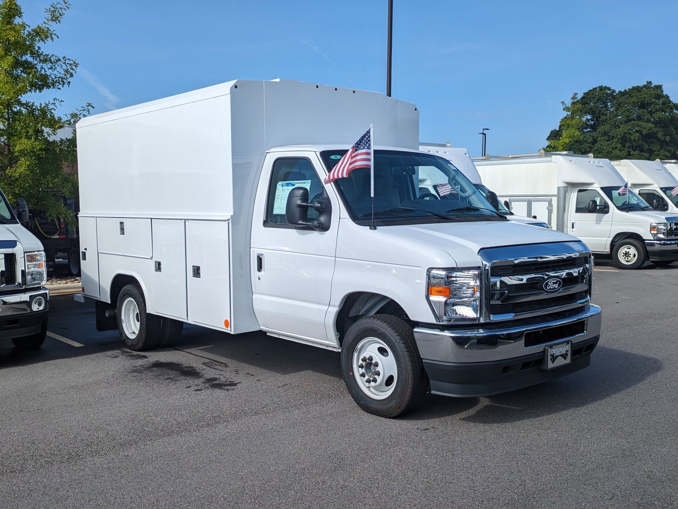 2026 Ford E-Series Cutaway Base