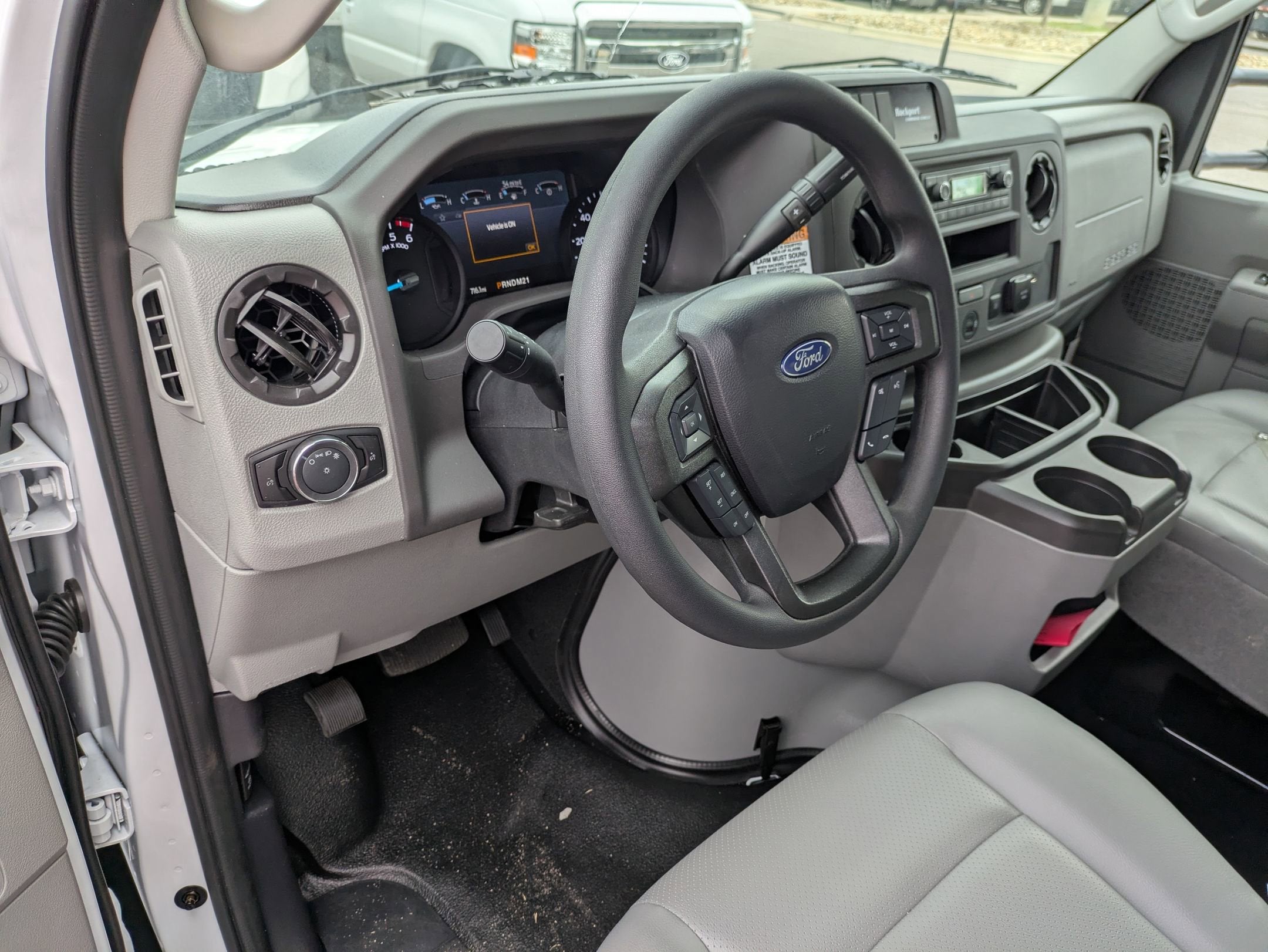 2026 Ford E-Series Cutaway E-350 DRW 176" WB