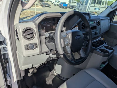 2027 Ford E-Series Cutaway Base