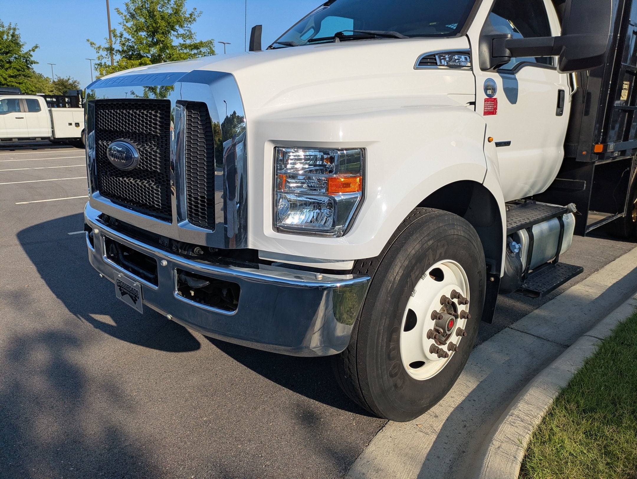 2022 Ford F-750SD Base