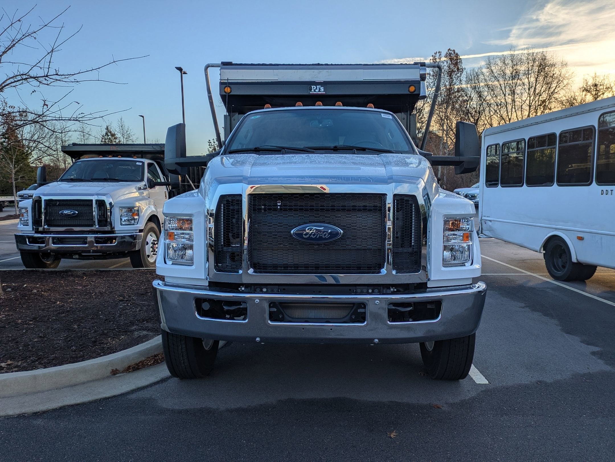 2026 Ford F-750SD Base