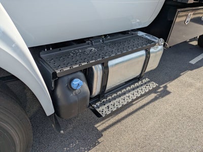 2027 Ford F-750SD Base