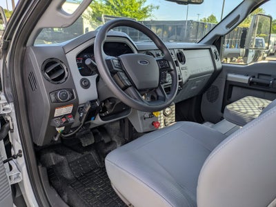 2027 Ford F-750SD Base