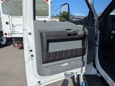 2027 Ford F-750SD Base