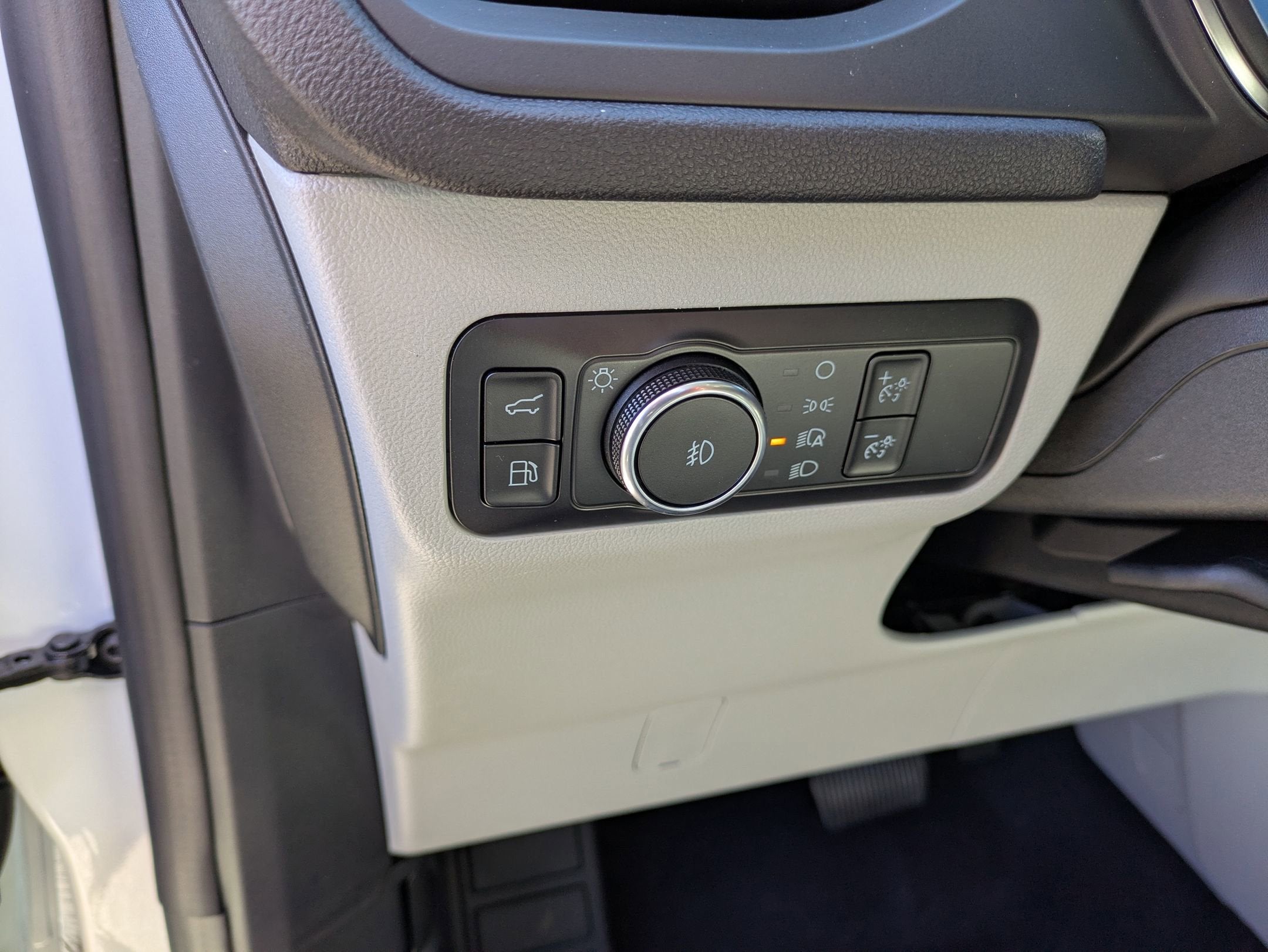 2026 Ford Escape Platinum