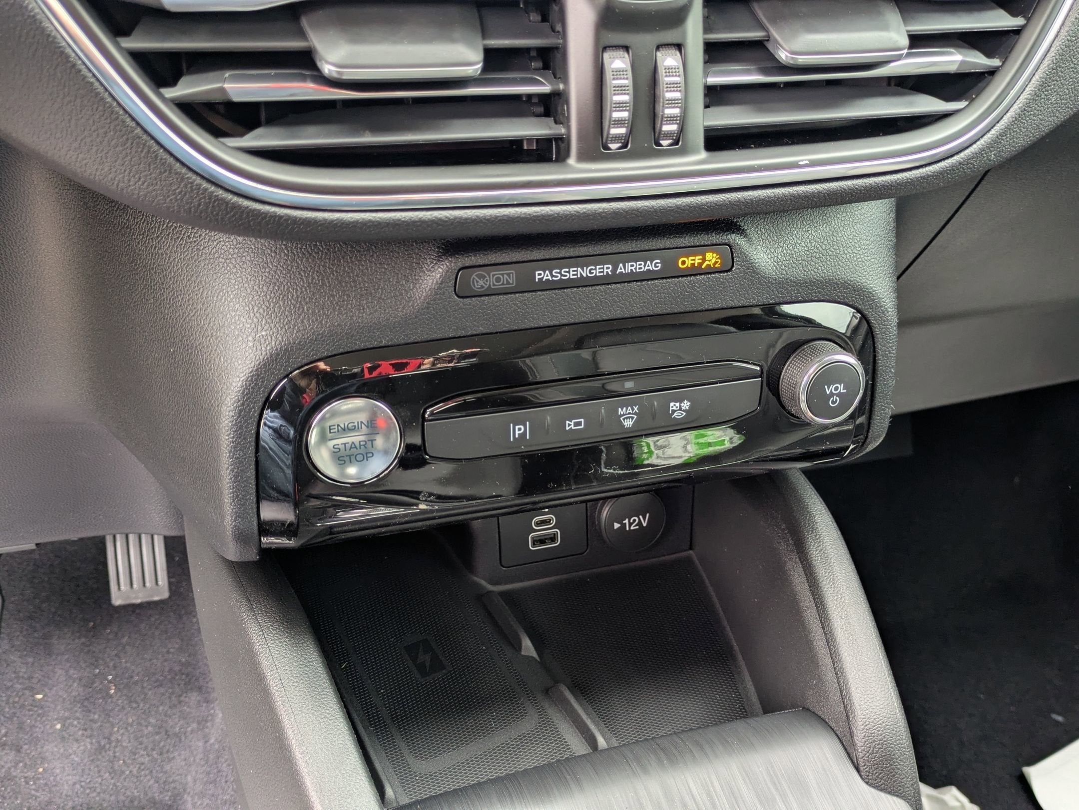 2026 Ford Escape Platinum