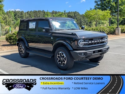 2025 Ford Bronco Outer Banks - Crossroads Courtesy Demo