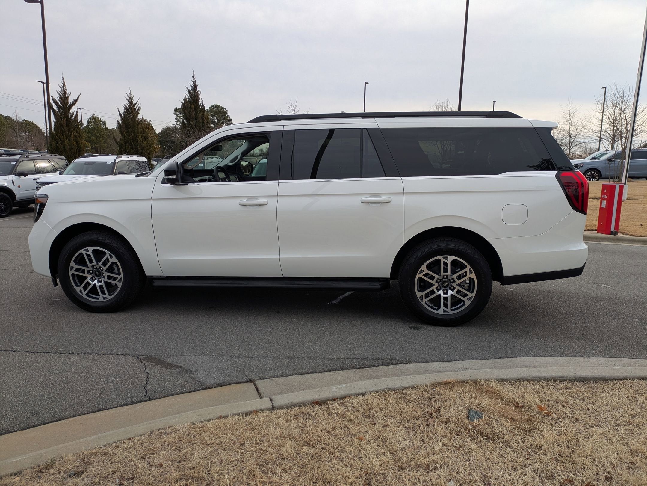 2026 Ford Expedition Max Active