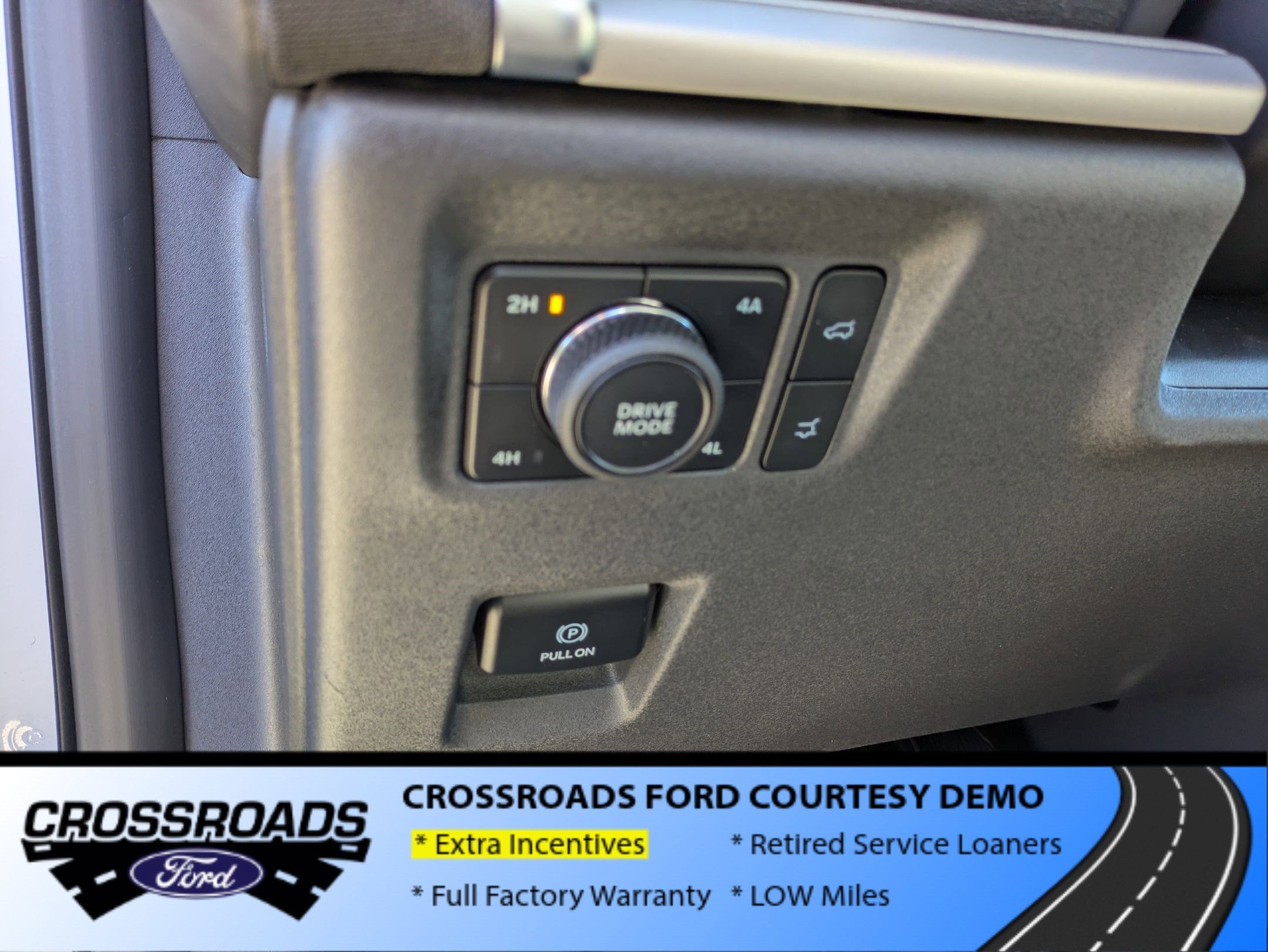2025 Ford Expedition Max Active - Crossroads Courtesy Demo
