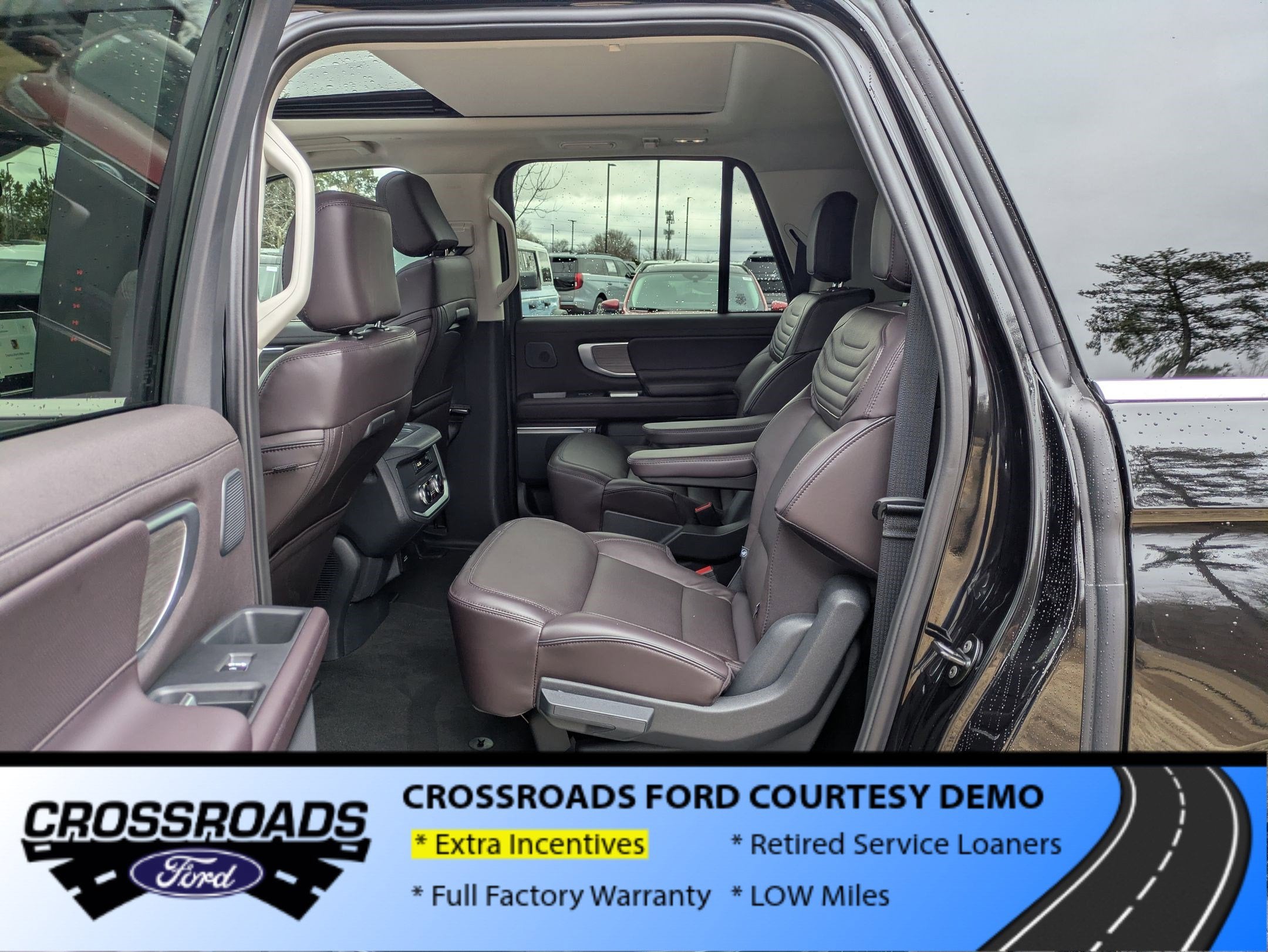 2025 Ford Expedition Max Platinum - Crossroads Courtesy Demo