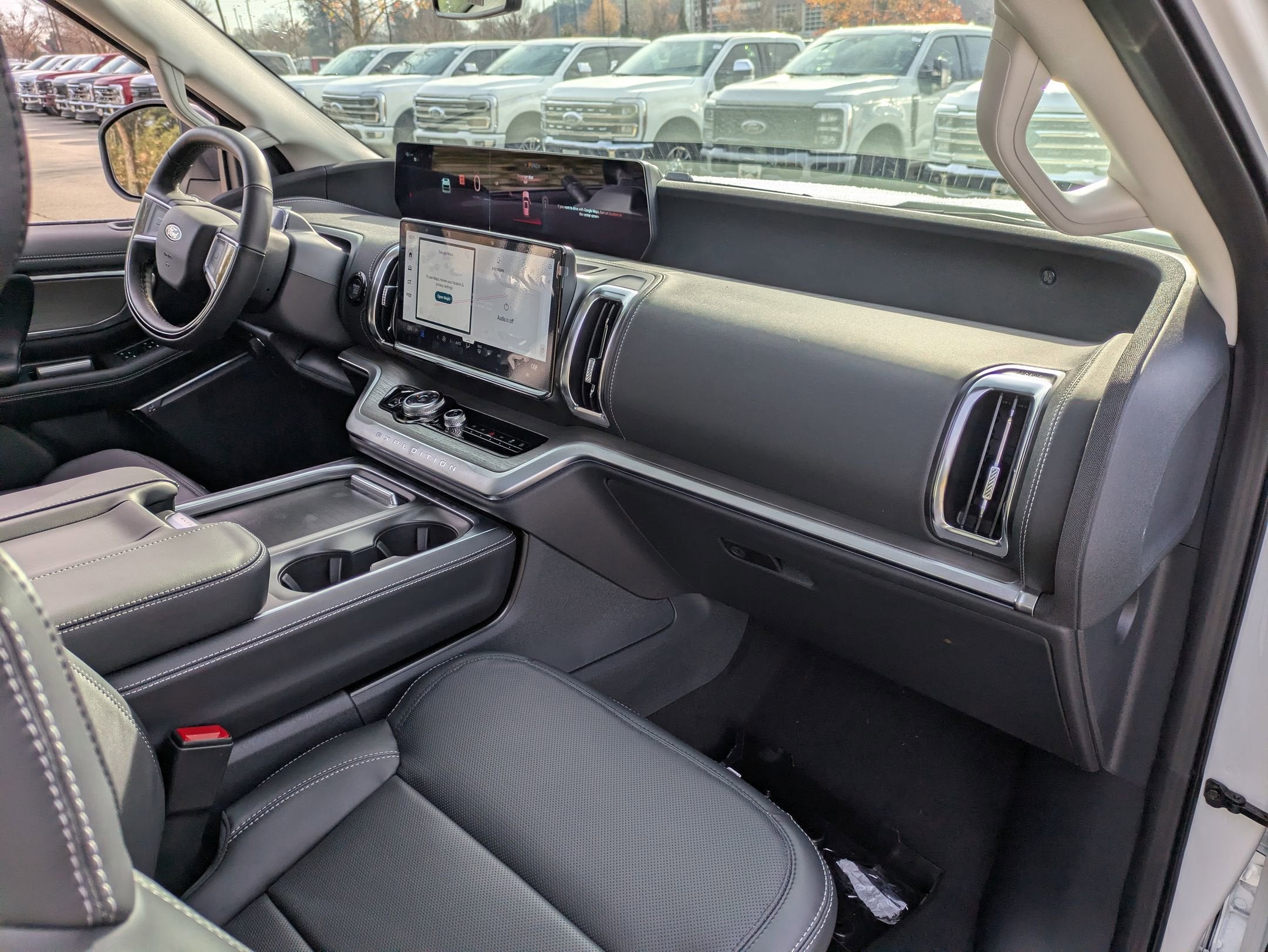 2025 Ford Expedition Platinum