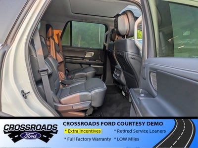 2026 Ford Expedition Platinum - Crossroads Courtesy Demo
