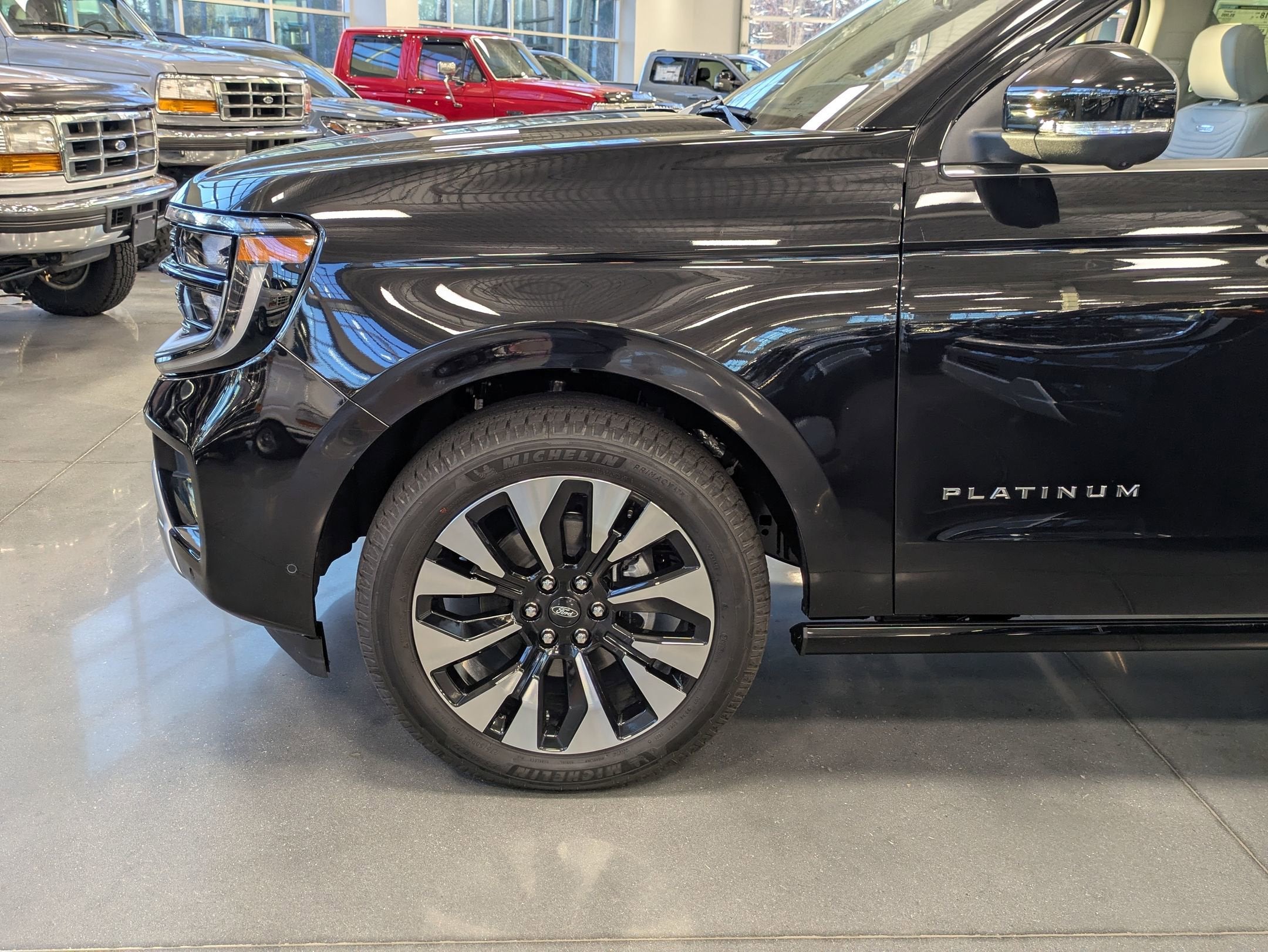 2025 Ford Expedition Platinum