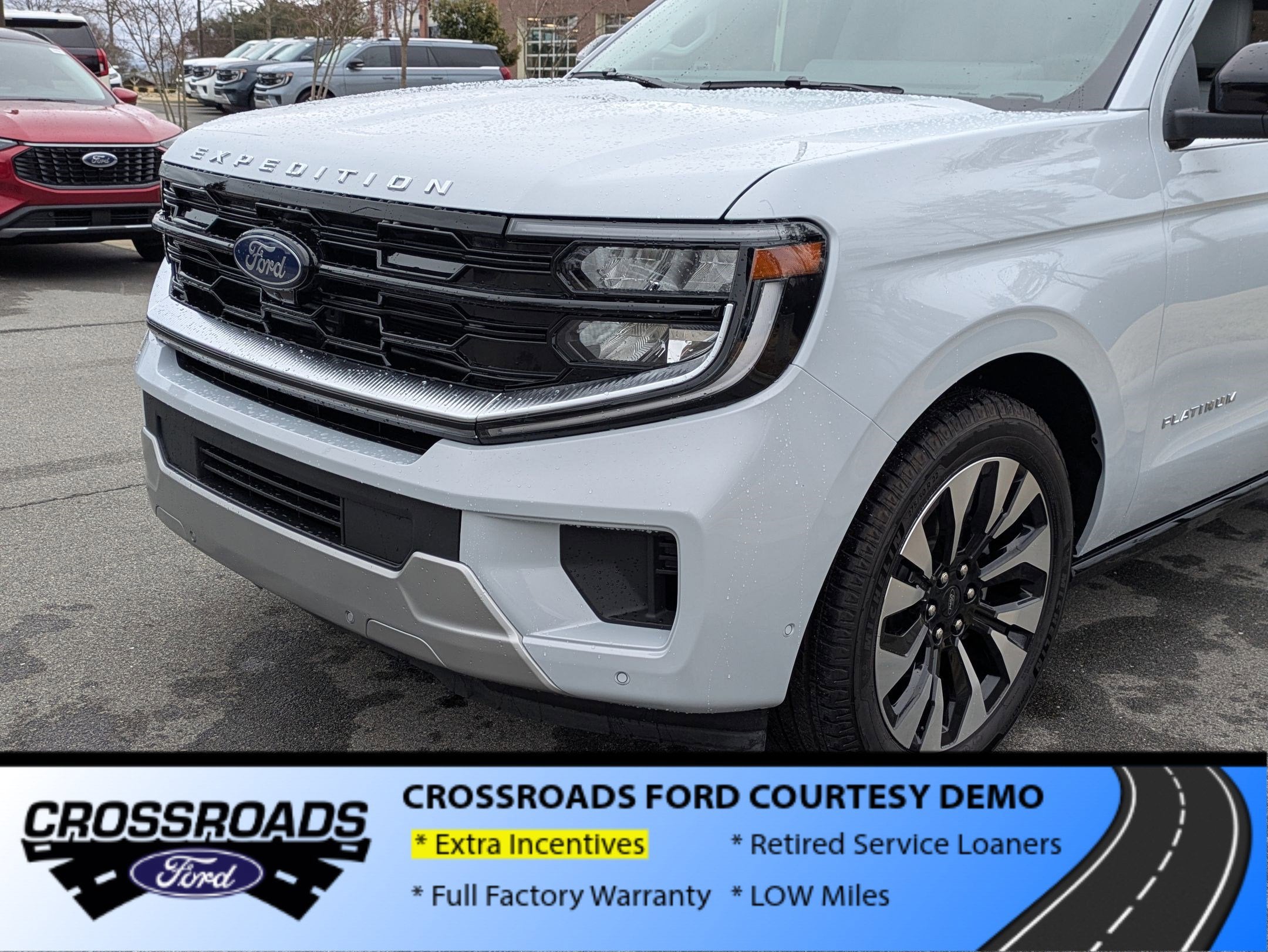 2025 Ford Expedition Platinum - Crossroads Courtesy Demo
