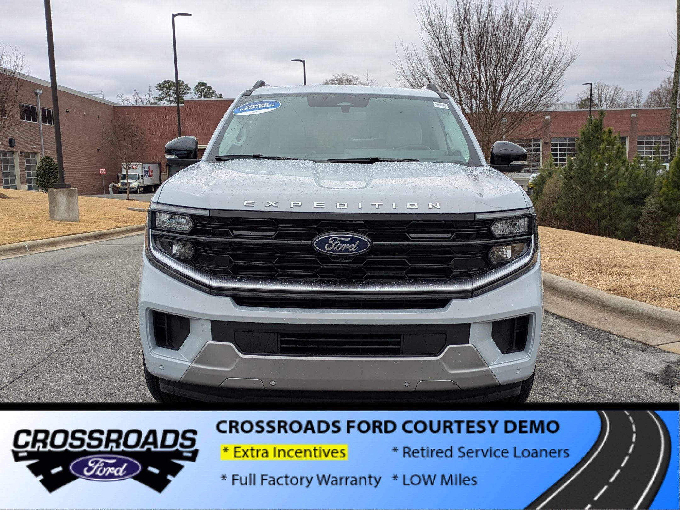 2025 Ford Expedition Platinum - Crossroads Courtesy Demo