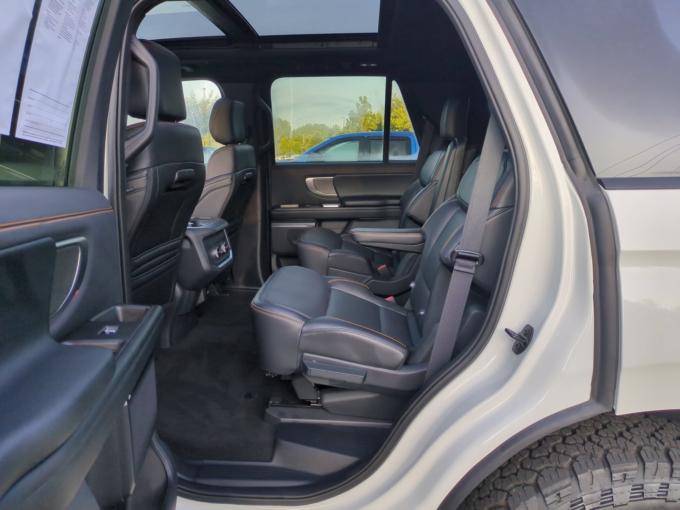 2025 Ford Expedition Tremor