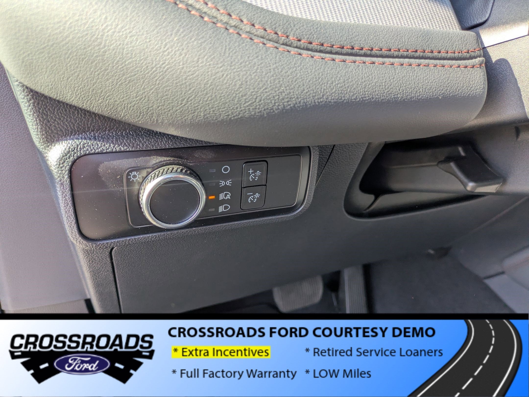 2026 Ford Explorer Active w/100A Pkg - Crossroads Courtesy Demo