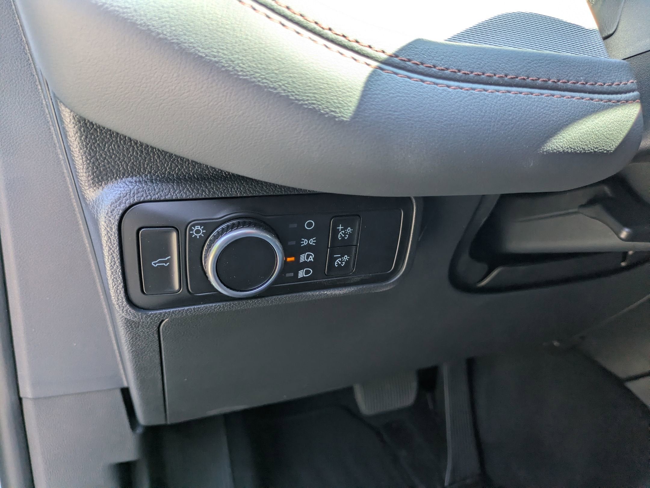 2026 Ford Explorer Active - Crossroads Courtesy Demo