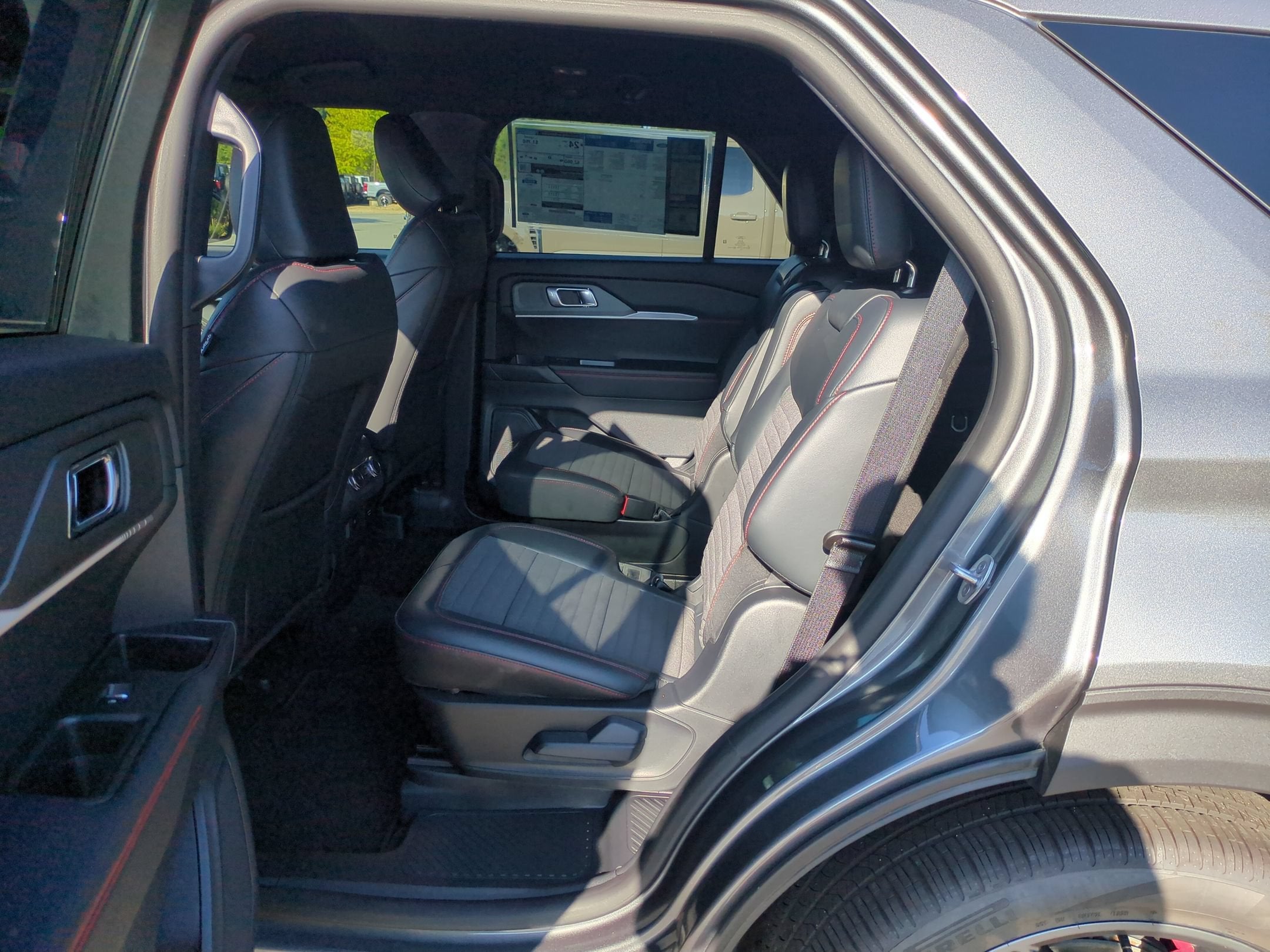 2026 Ford Explorer ST-Line - Crossroads Courtesy Demo