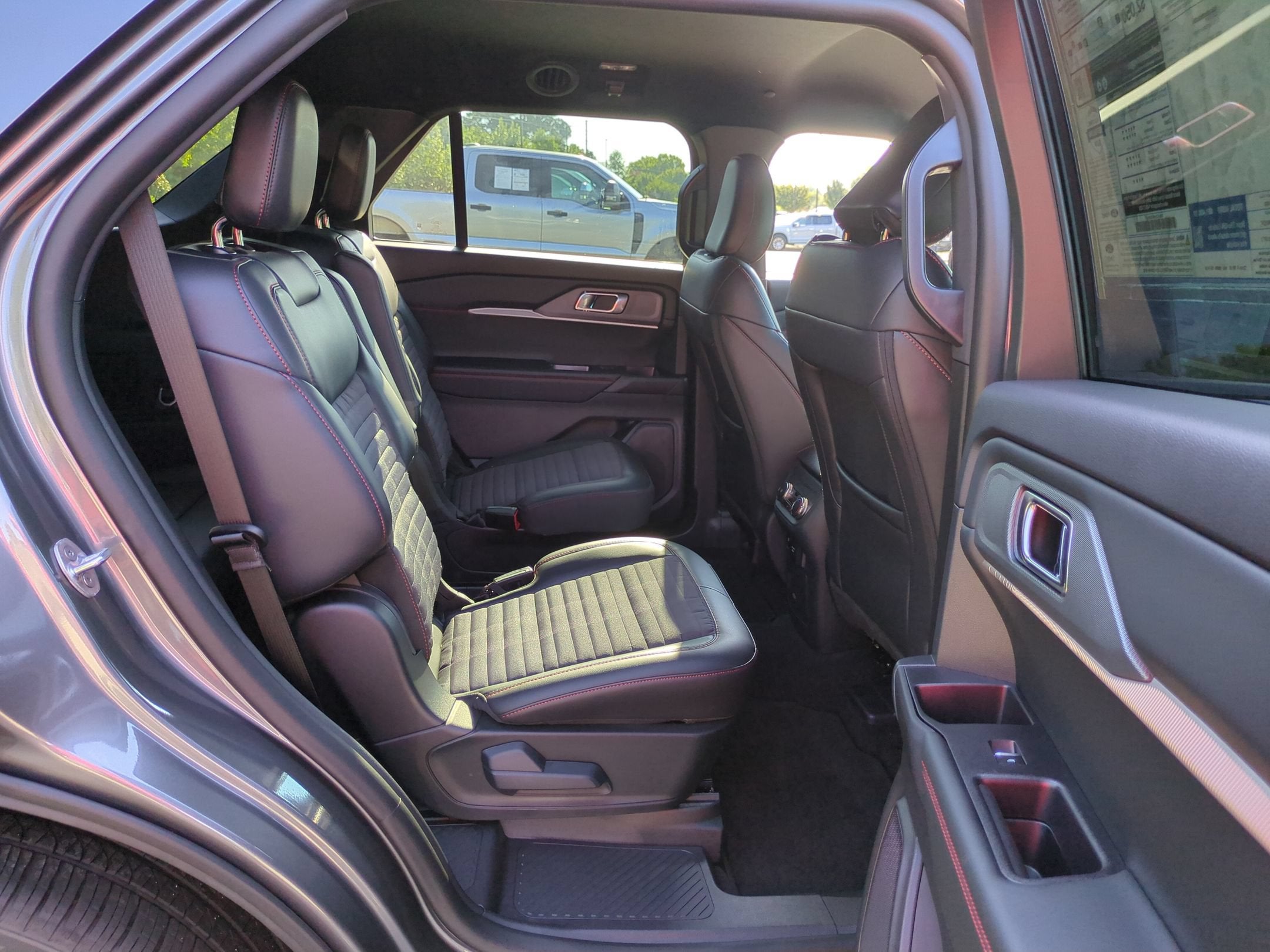 2026 Ford Explorer ST-Line - Crossroads Courtesy Demo