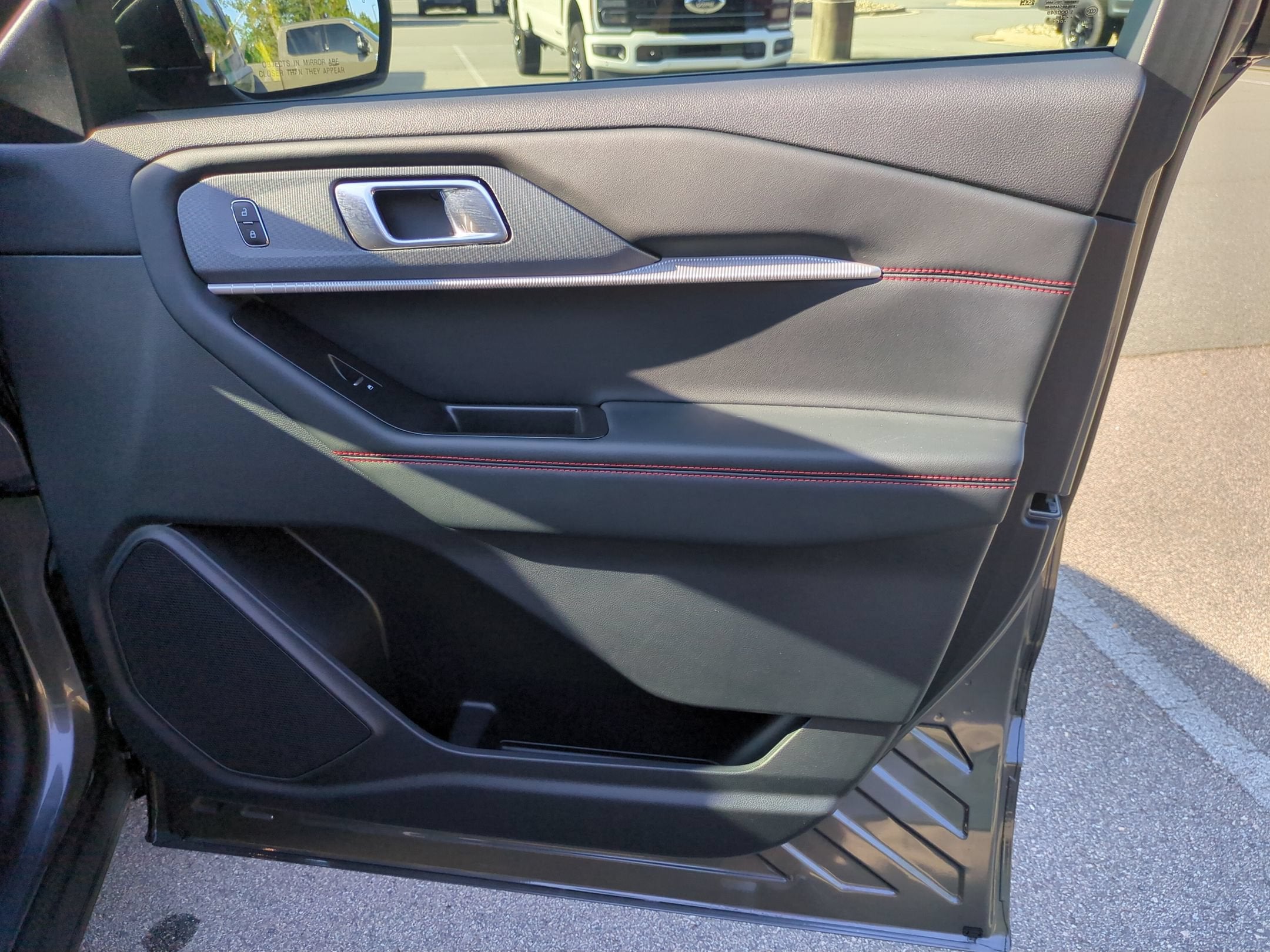 2026 Ford Explorer ST-Line - Crossroads Courtesy Demo