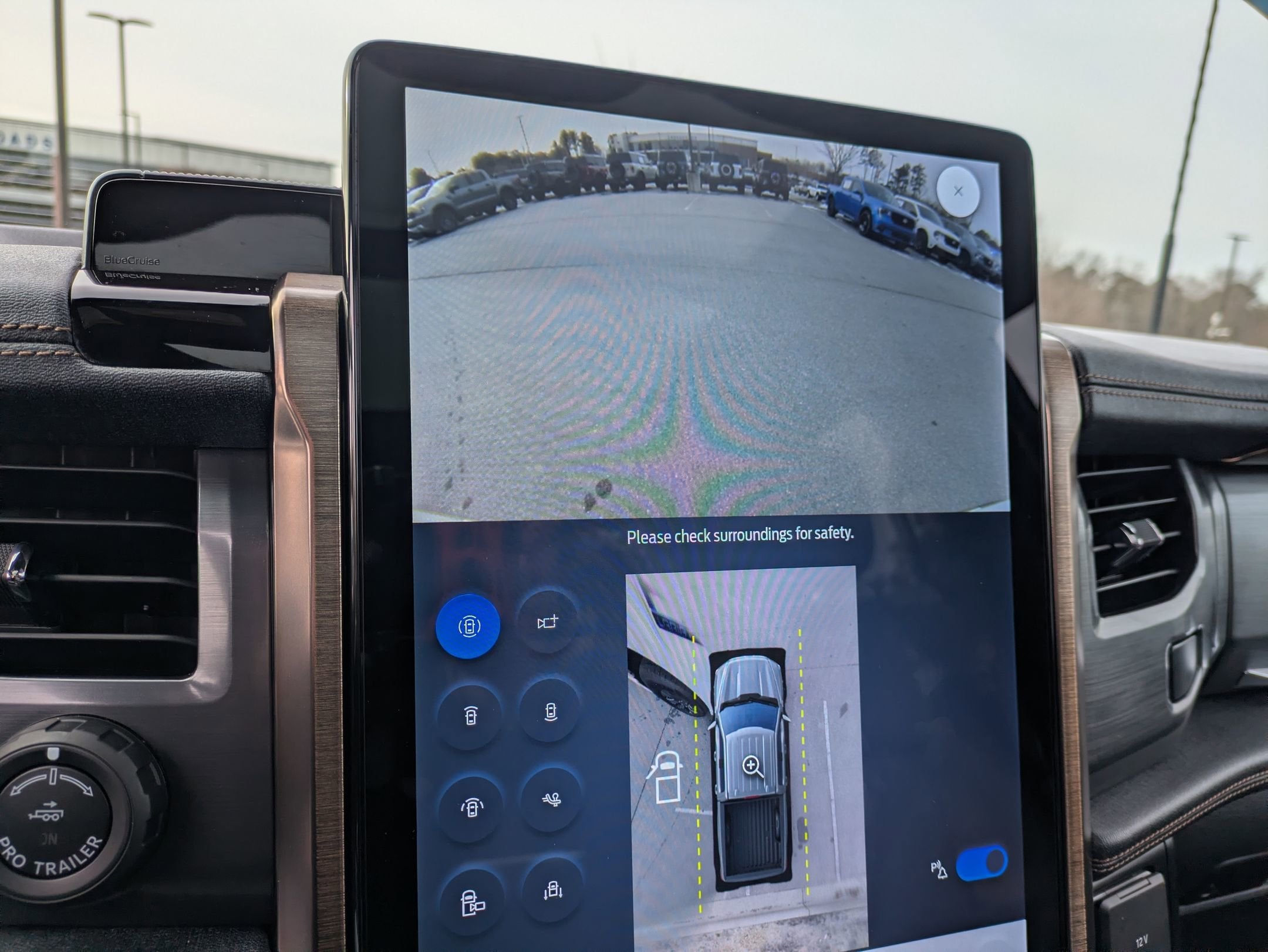 2024 Ford F-150 Lightning LARIAT